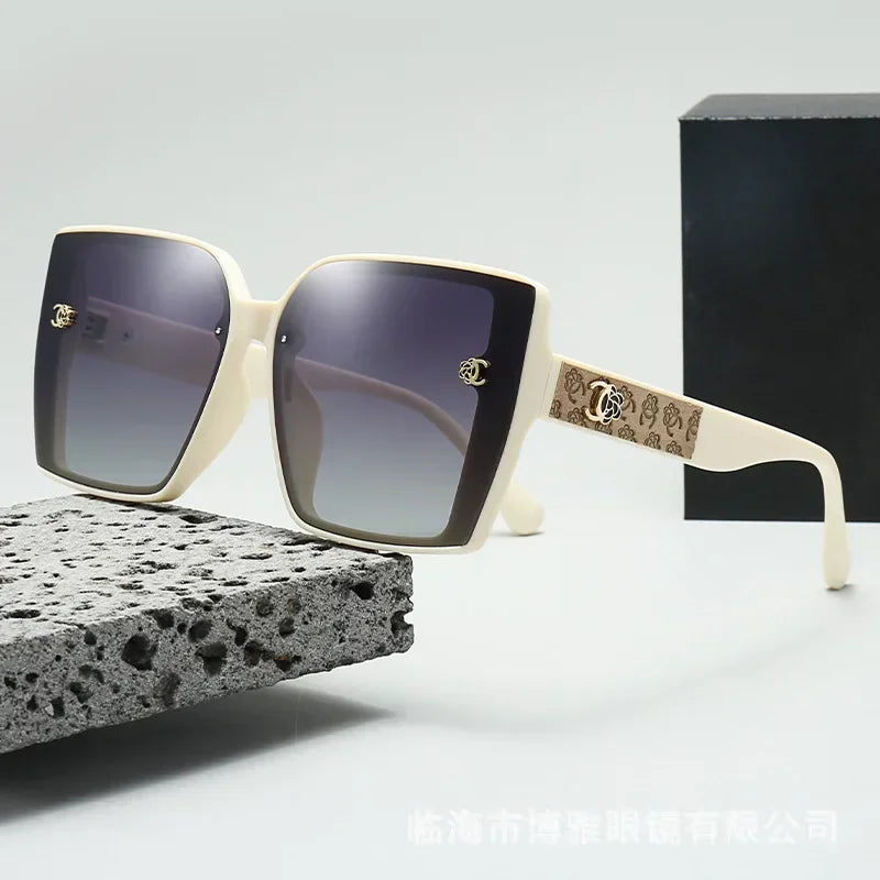 Fashionable Luxury Sunglasses for Women